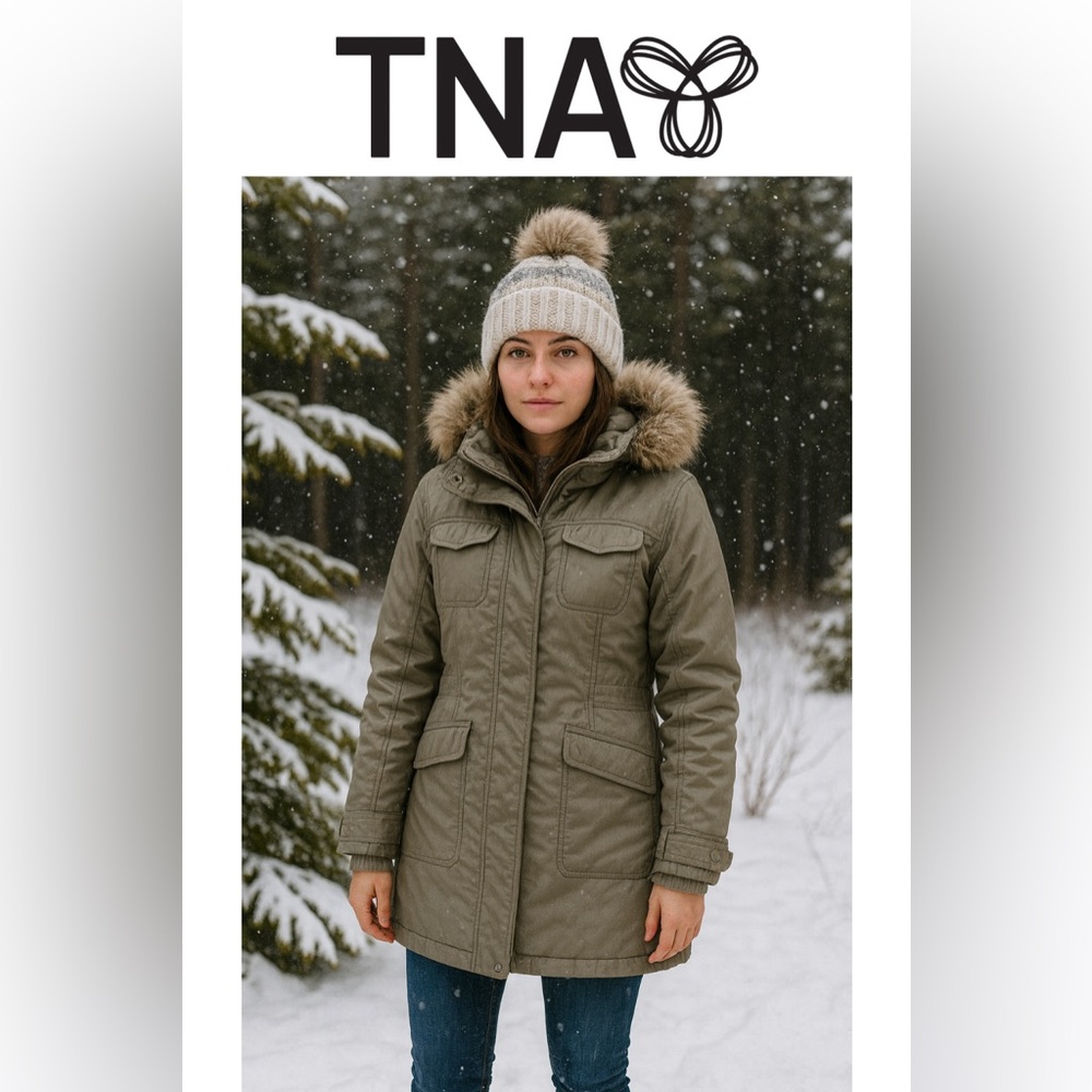 Green Parka by TNA Size M Woman’s Tan Faux Fur Lining and 4 Pockets *no hood fur